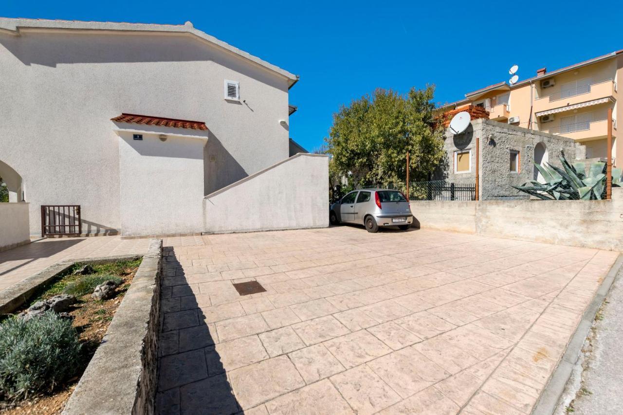 טרוגיר Apartments Neda מראה חיצוני תמונה